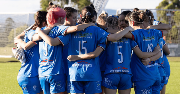 Maitland Magpies V Charlestown Azzurri FC.