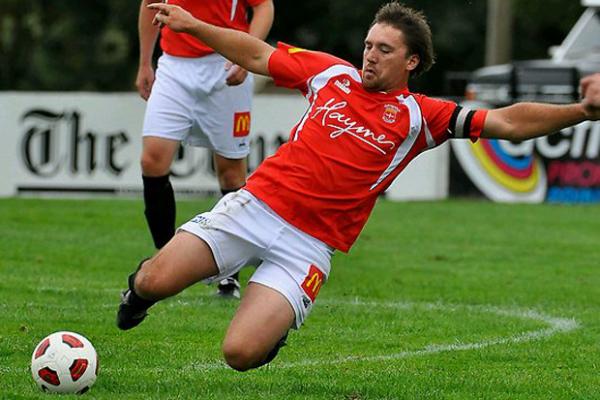 Red Devils aim high in Ballarat