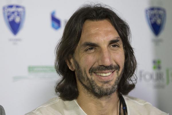 Greek star Kyrgiakos joins Sydney Olympic